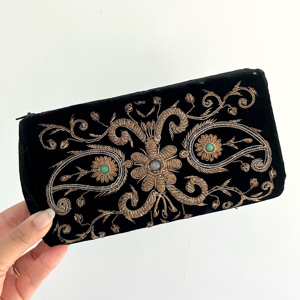 Vintage black velvet gold embroidered floral beaded clutch purse evening bag